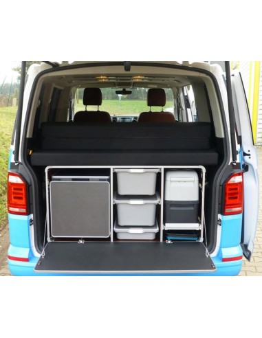 Los Campingbox de Reimo son ideales para aquellos que no quieren instalar el equipo de camping firmemente en el vehículo. Se pue