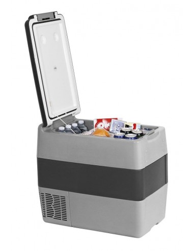 El TB51A, es el frigorífico portátil de Indel B que ofrece lo mejor de la tecnología electrónica. Compresor Secop (Danfoss) BD35
